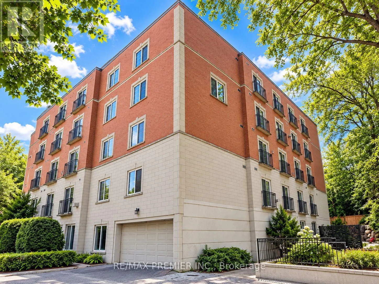 #301 - 30 ANGLESEY BOULEVARD