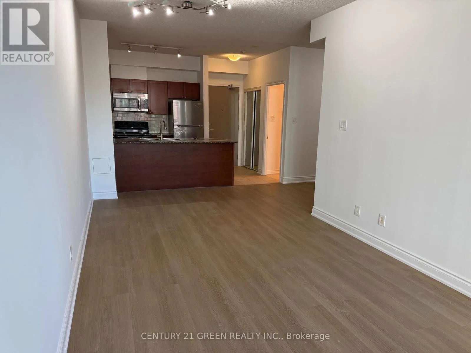 507 - 3525 KARIYA DRIVE