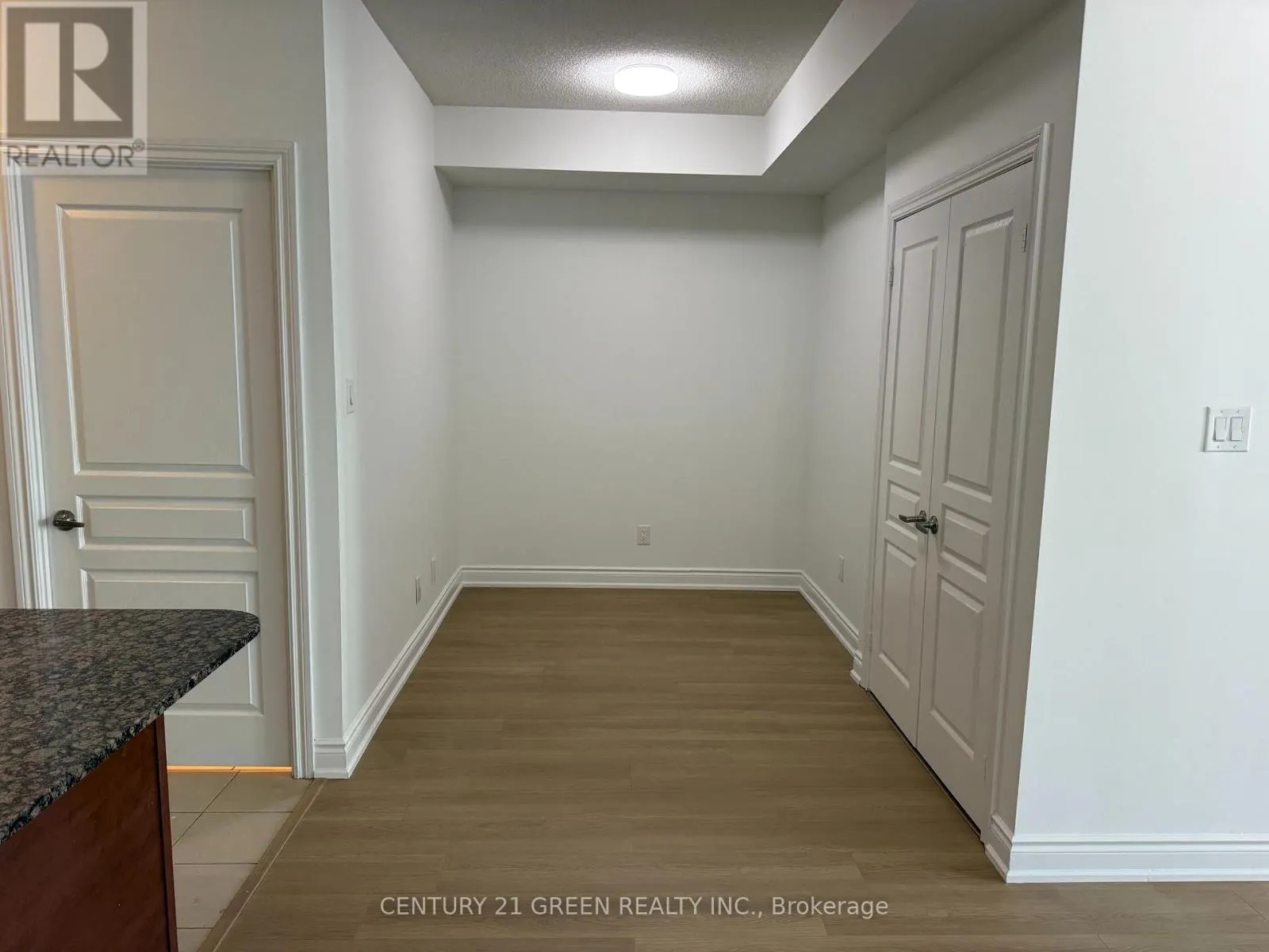 507 - 3525 KARIYA DRIVE