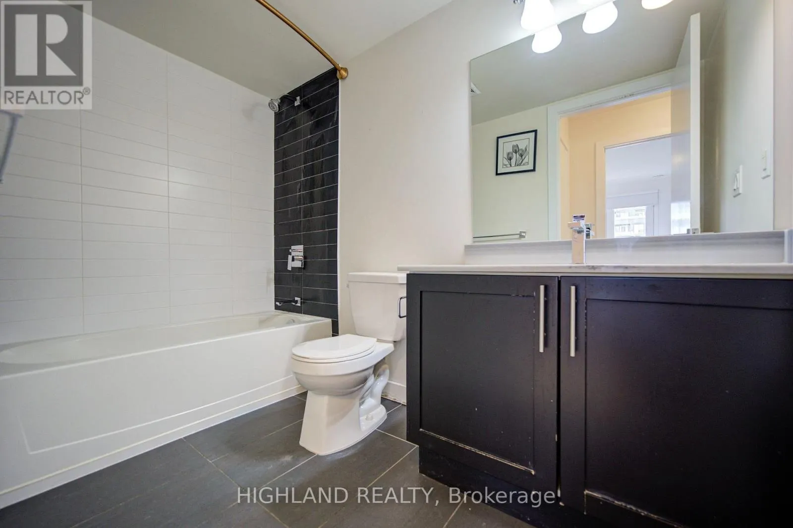 6 - 4010 PARKSIDE VILLAGE DRIVE