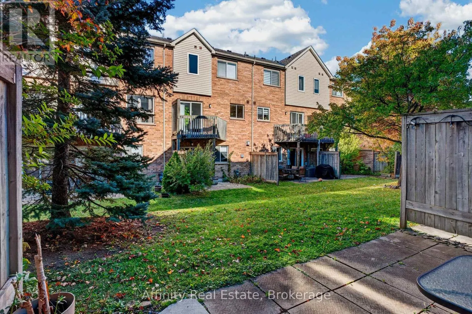 76 - 5530 GLEN ERIN DRIVE