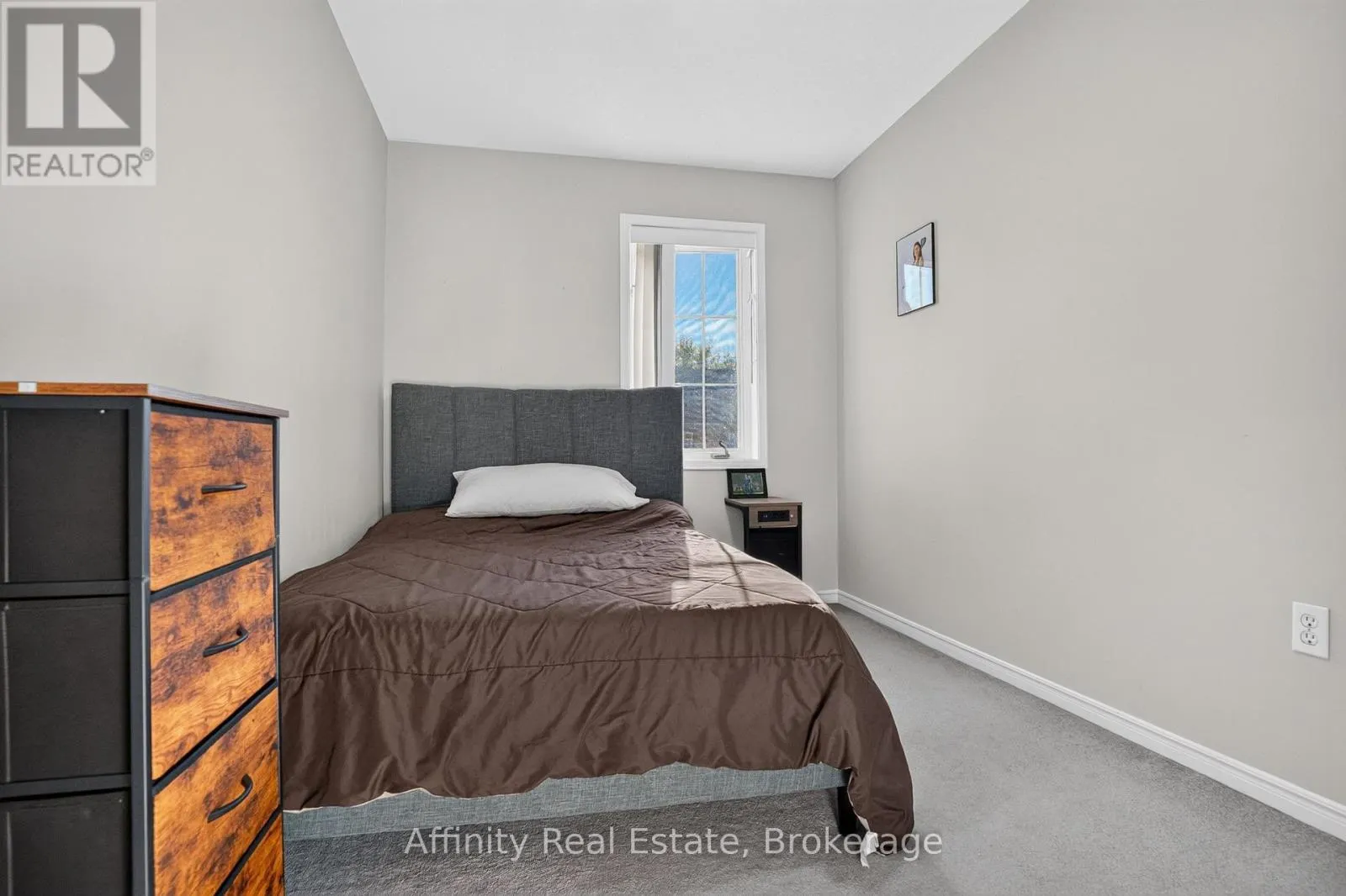 76 - 5530 GLEN ERIN DRIVE