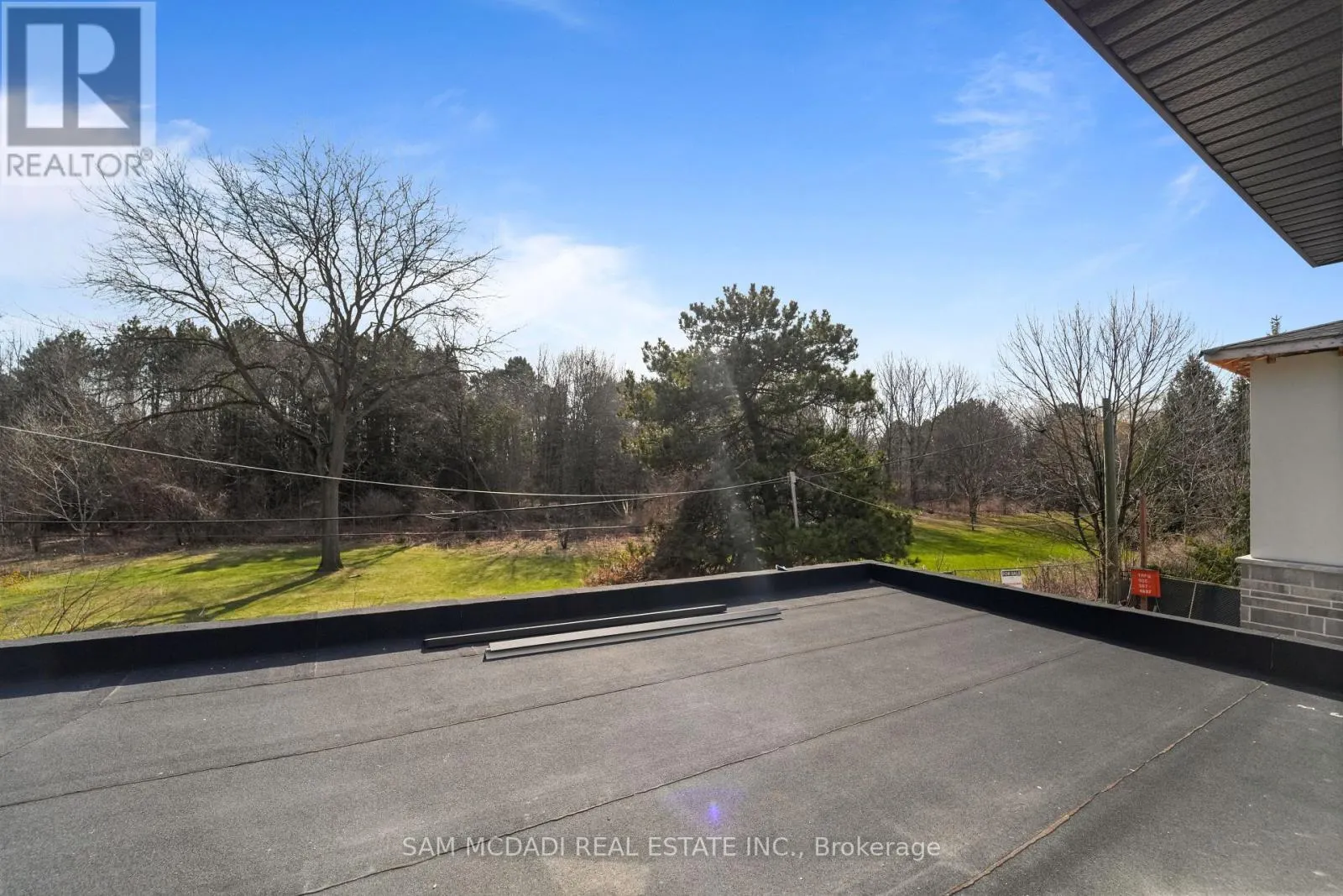 362 MEADOW WOOD LANE
