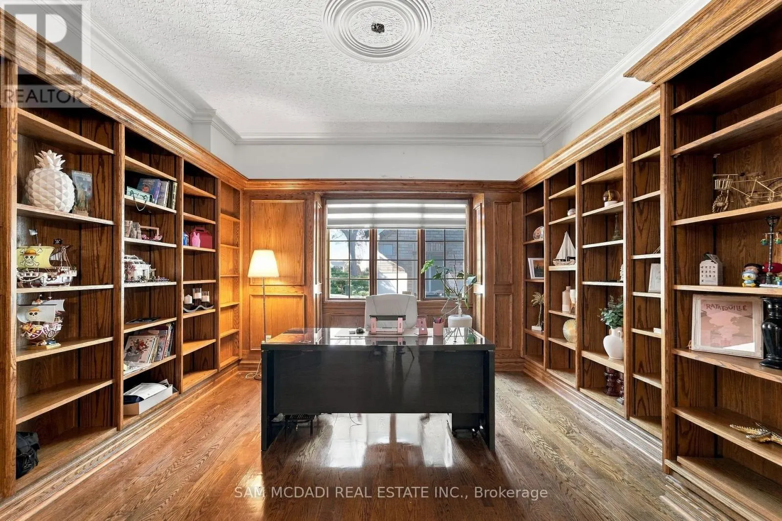 2480 MISSISSAUGA ROAD