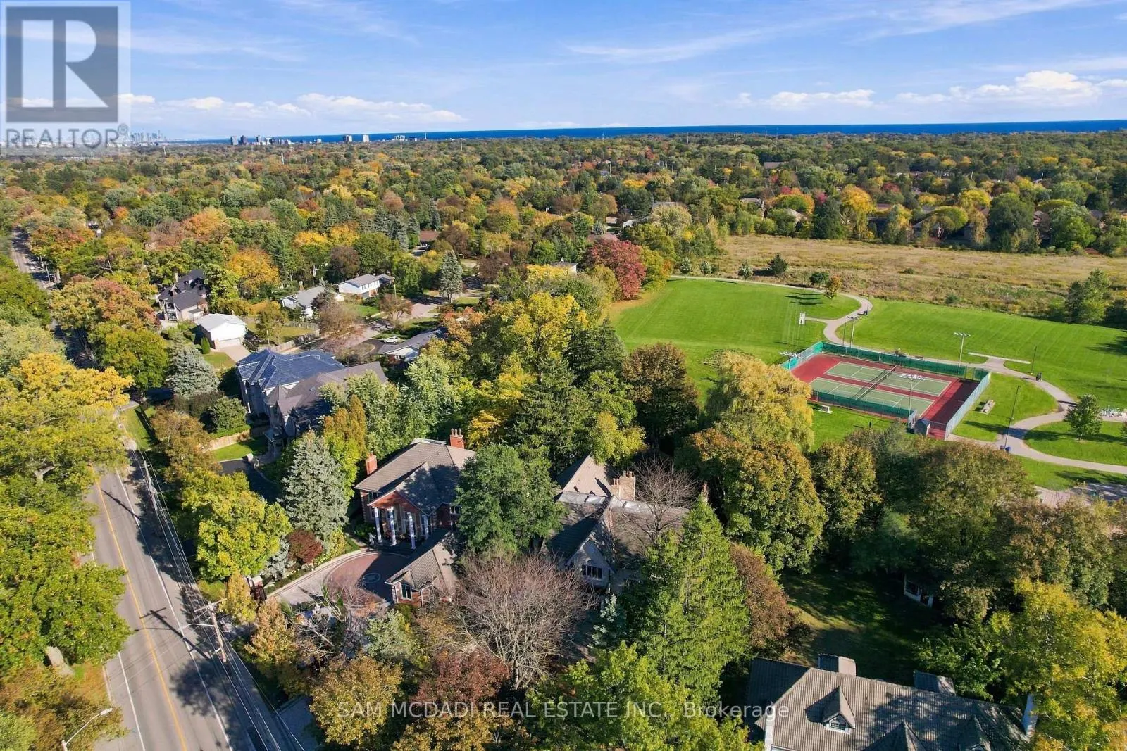 2480 MISSISSAUGA ROAD