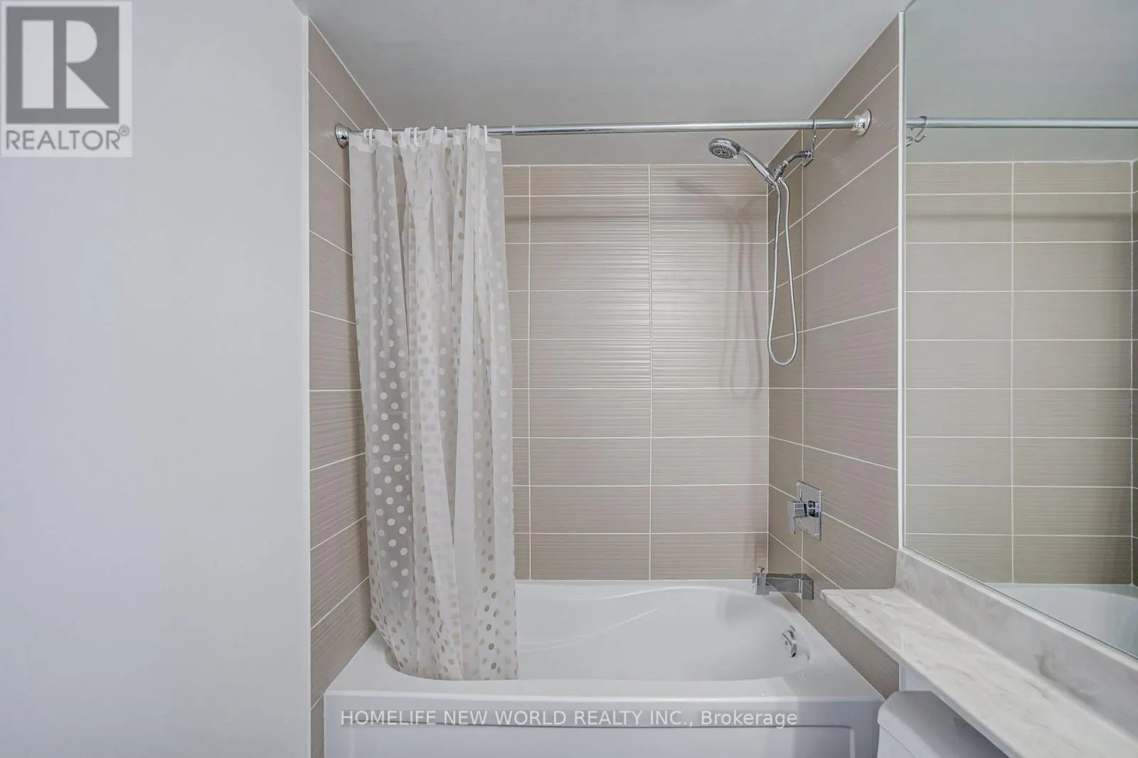4906 - 60 ABSOLUTE AVENUE