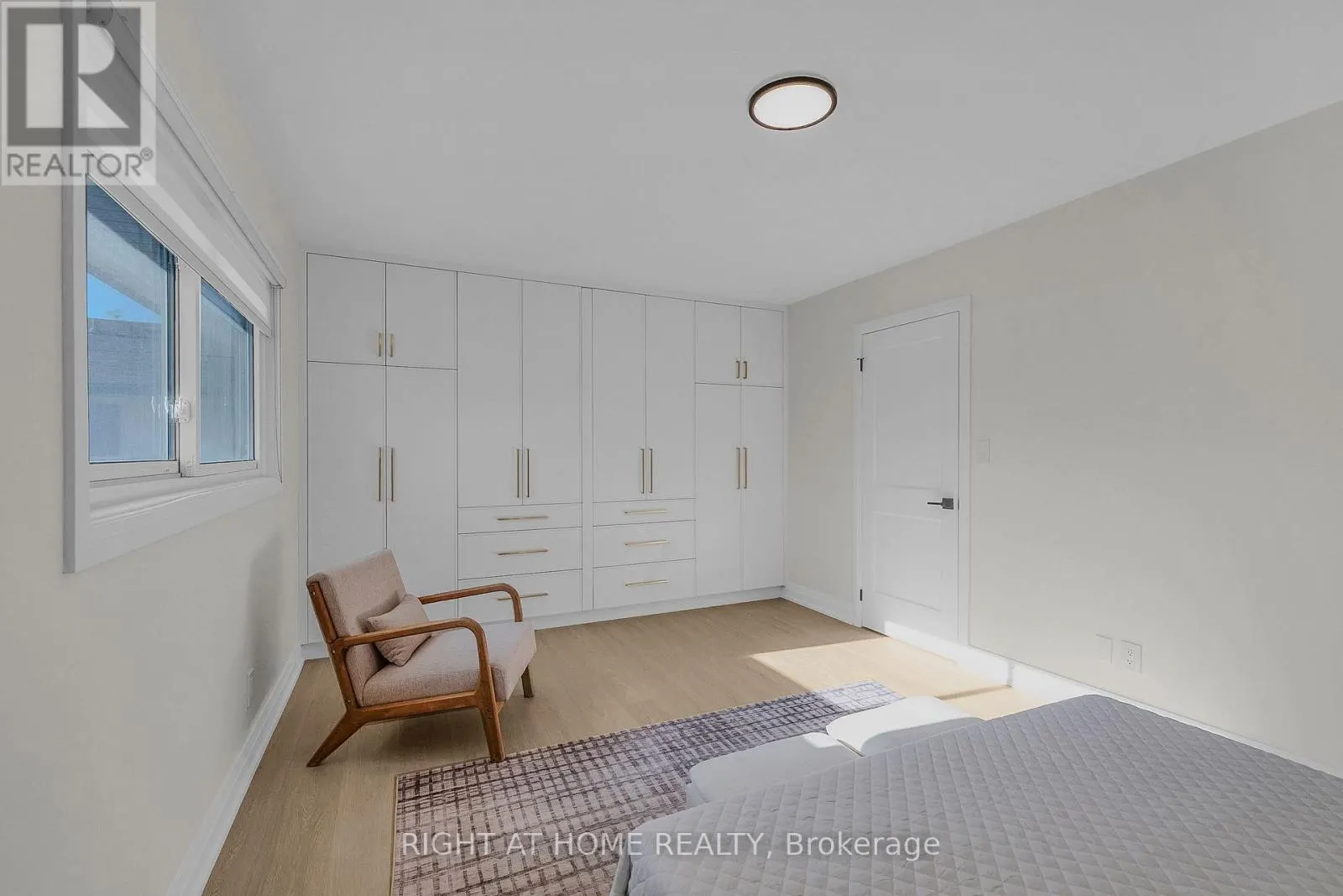 9 - 3665 FLAMEWOOD DRIVE