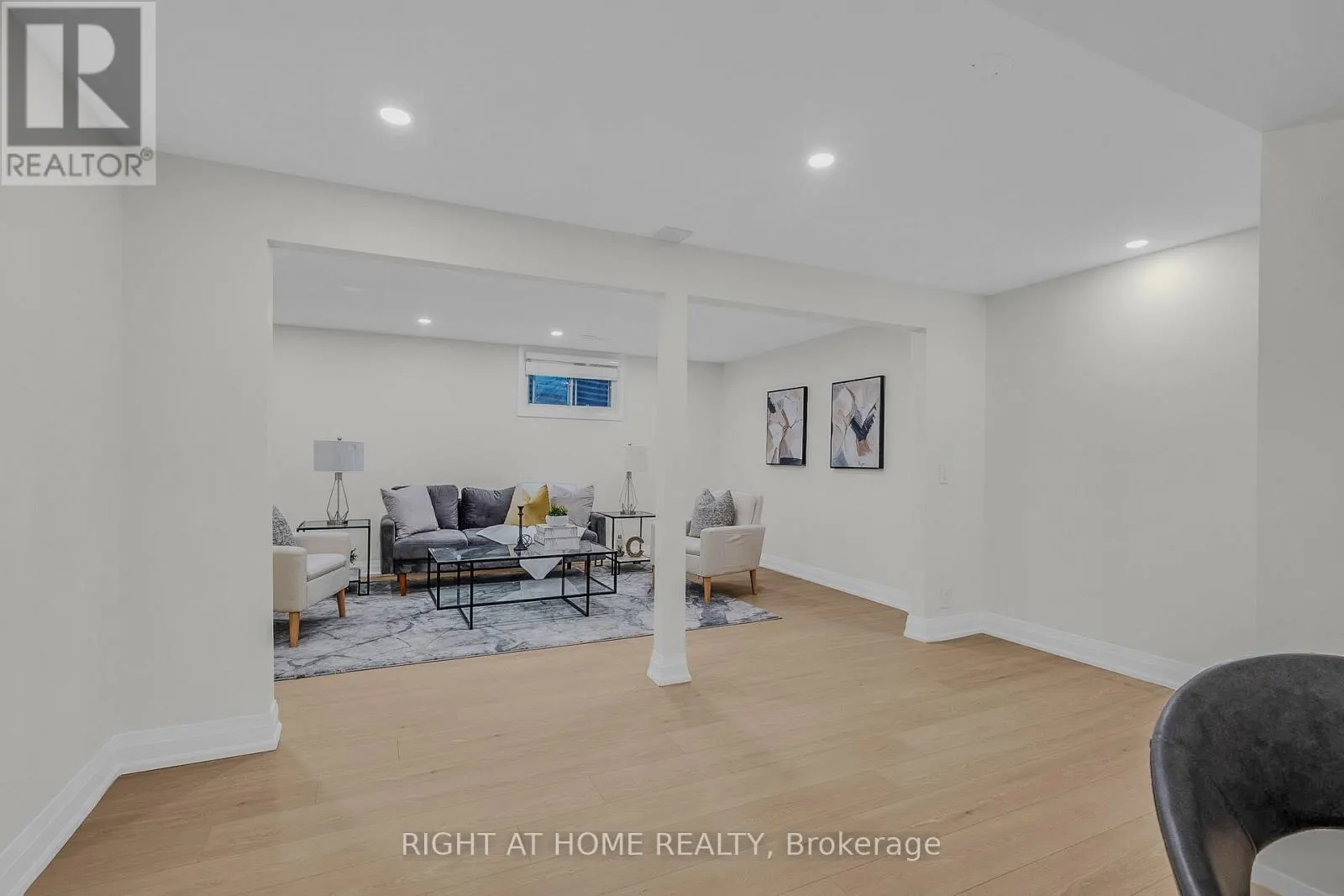 9 - 3665 FLAMEWOOD DRIVE