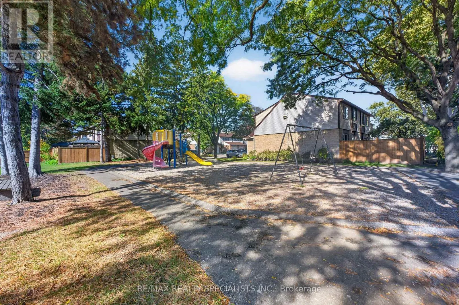 17 - 5610 MONTEVIDEO ROAD