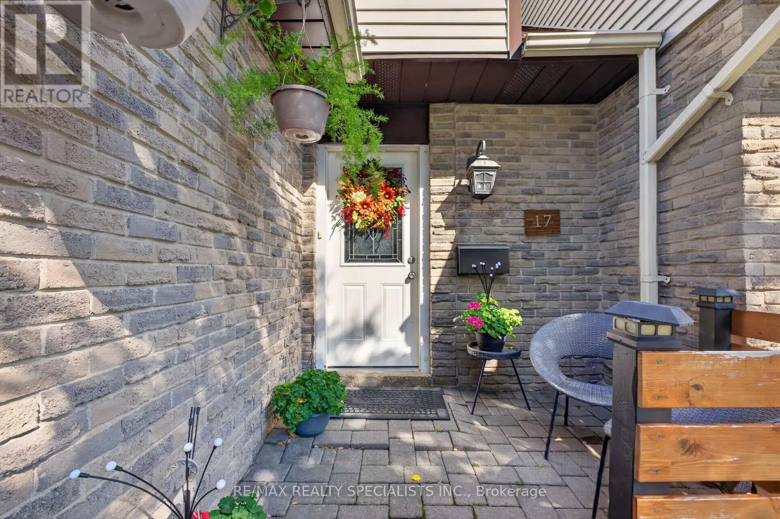 17 - 5610 MONTEVIDEO ROAD