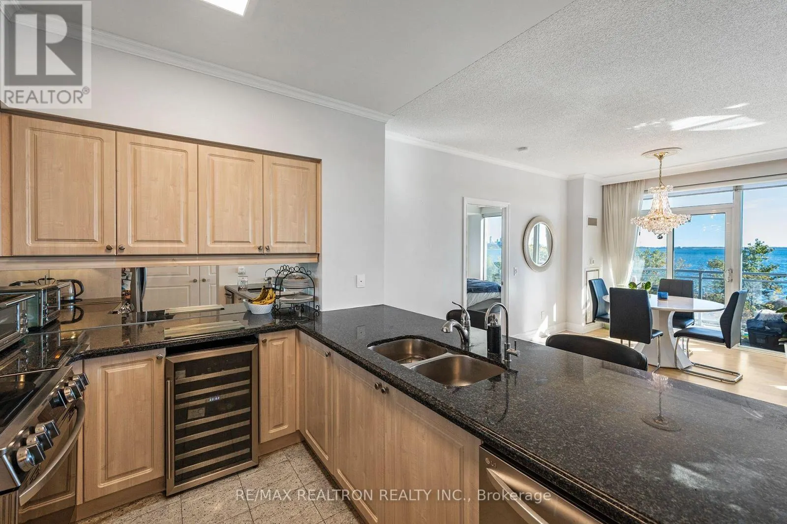 210 - 58 MARINE PARADE DRIVE