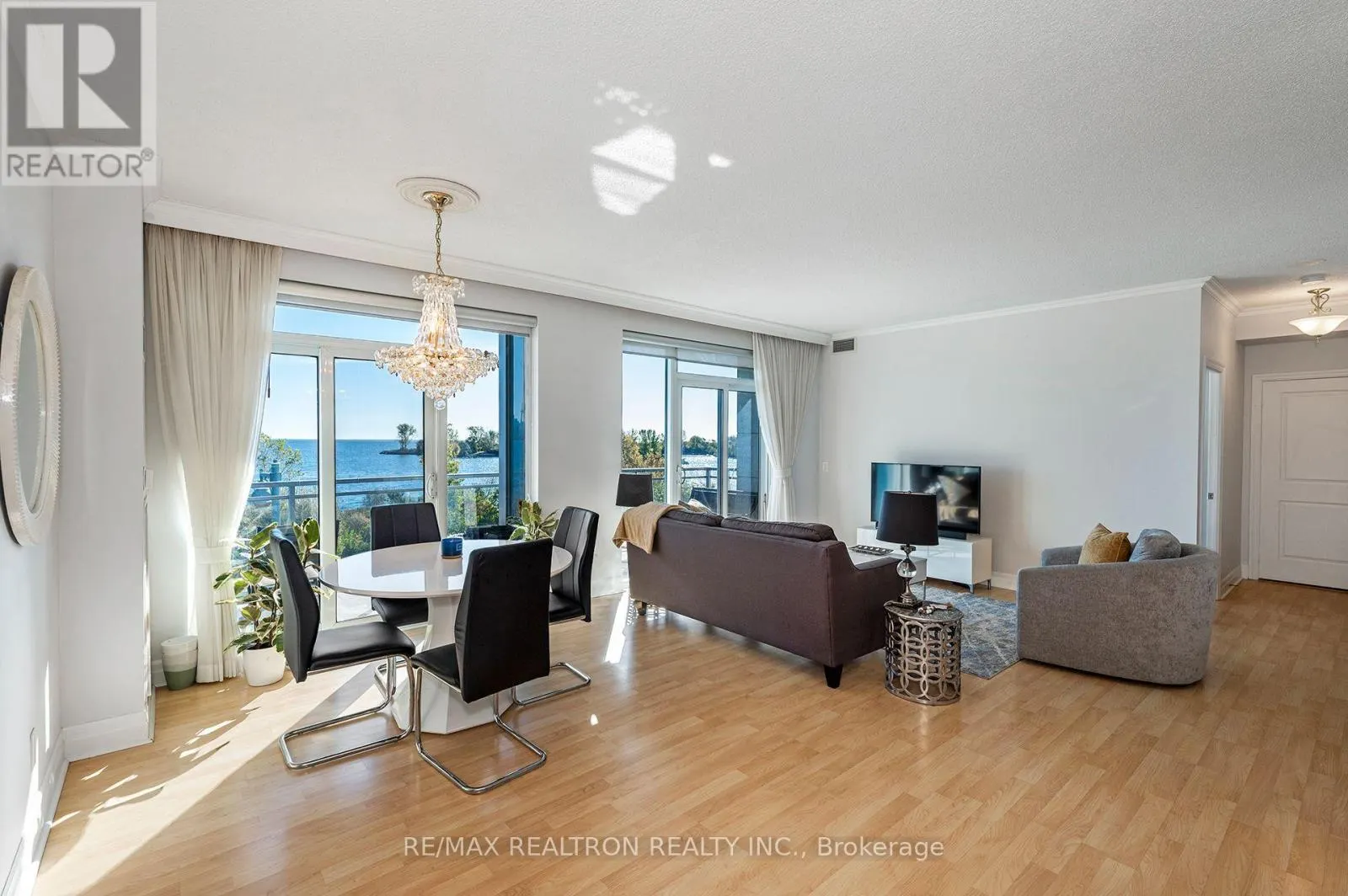 210 - 58 MARINE PARADE DRIVE
