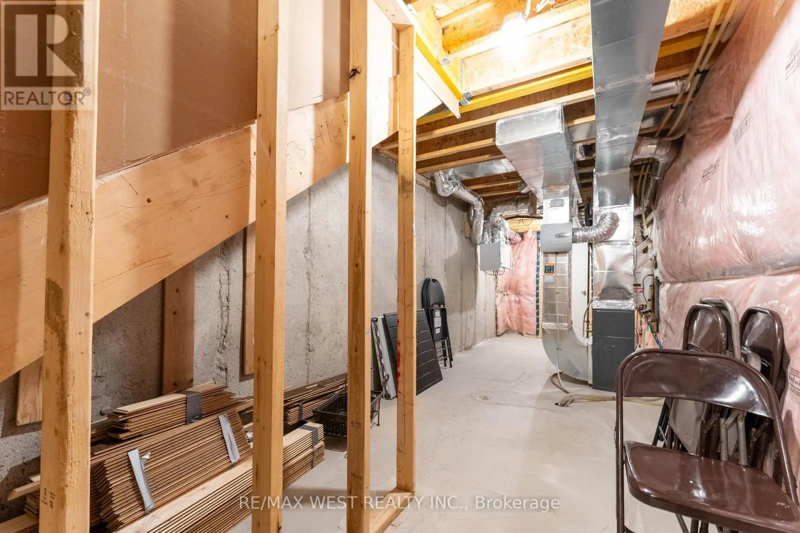 29 ARROWVIEW DRIVE