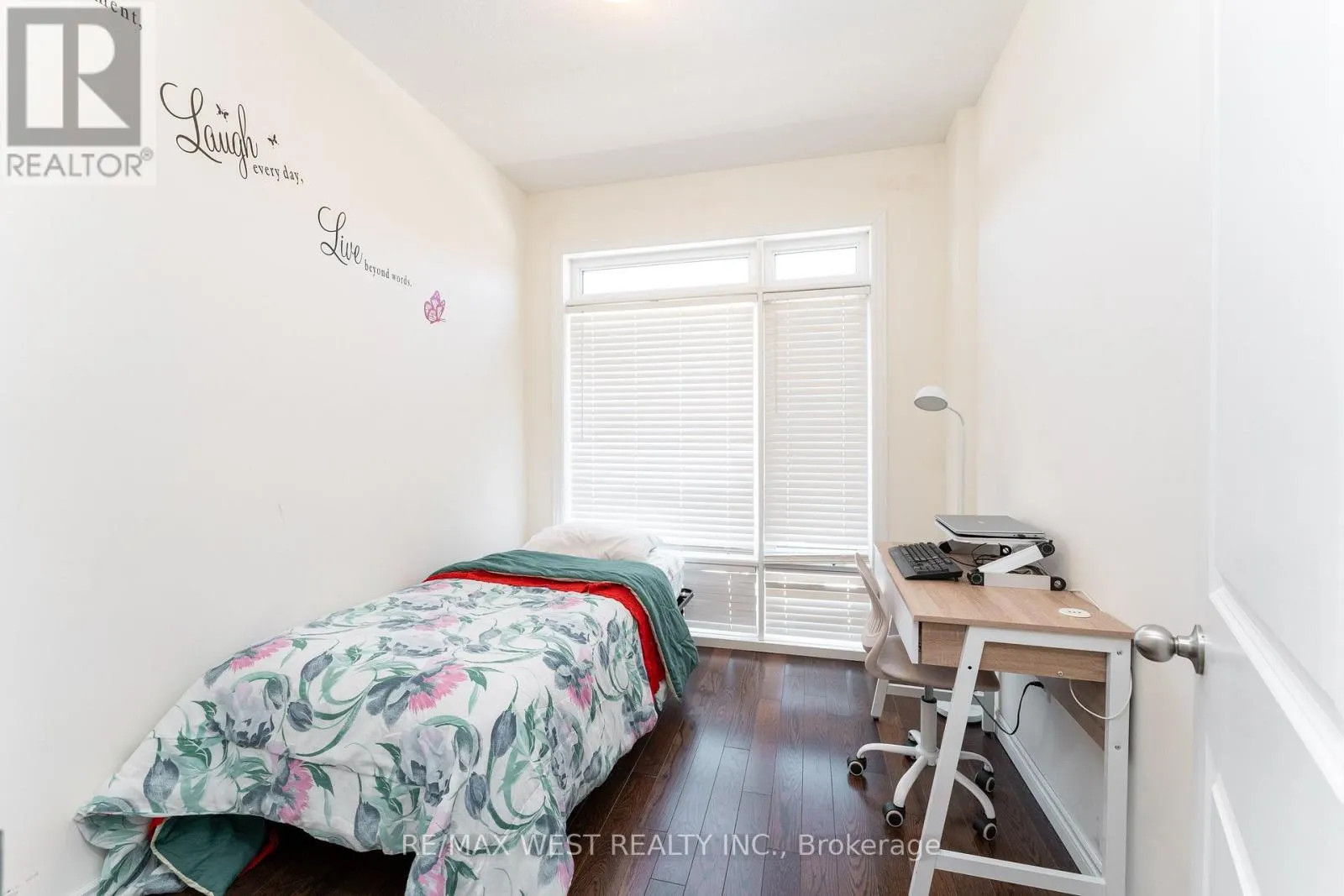 29 ARROWVIEW DRIVE