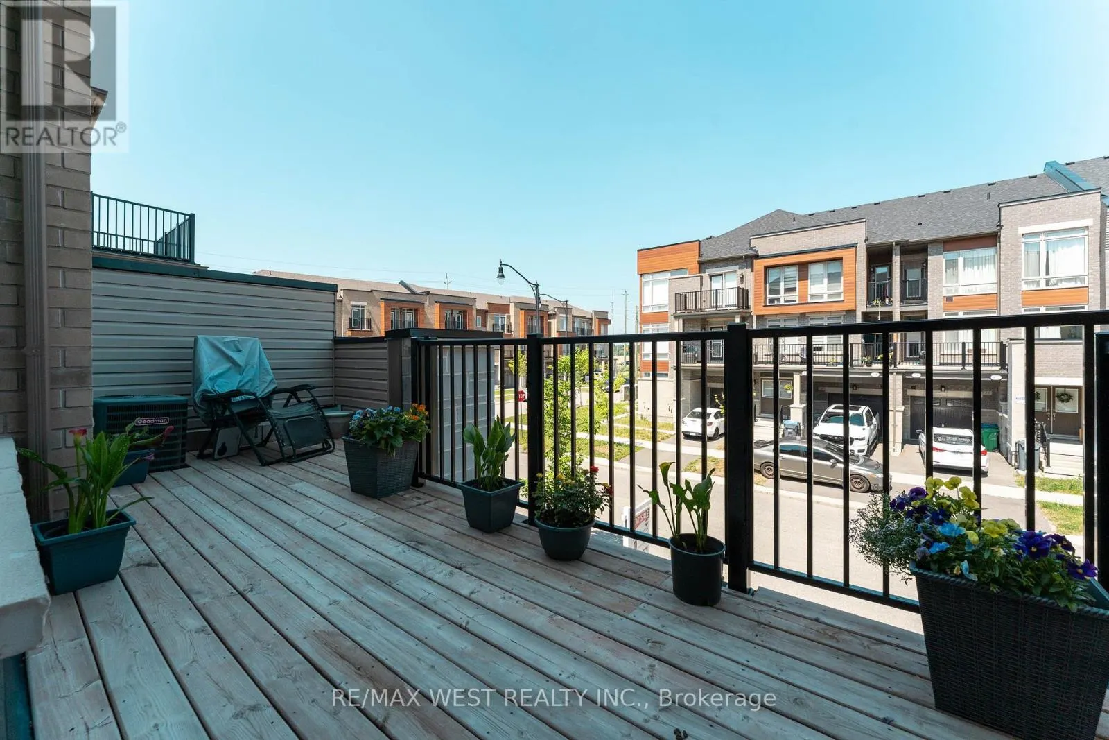 29 ARROWVIEW DRIVE