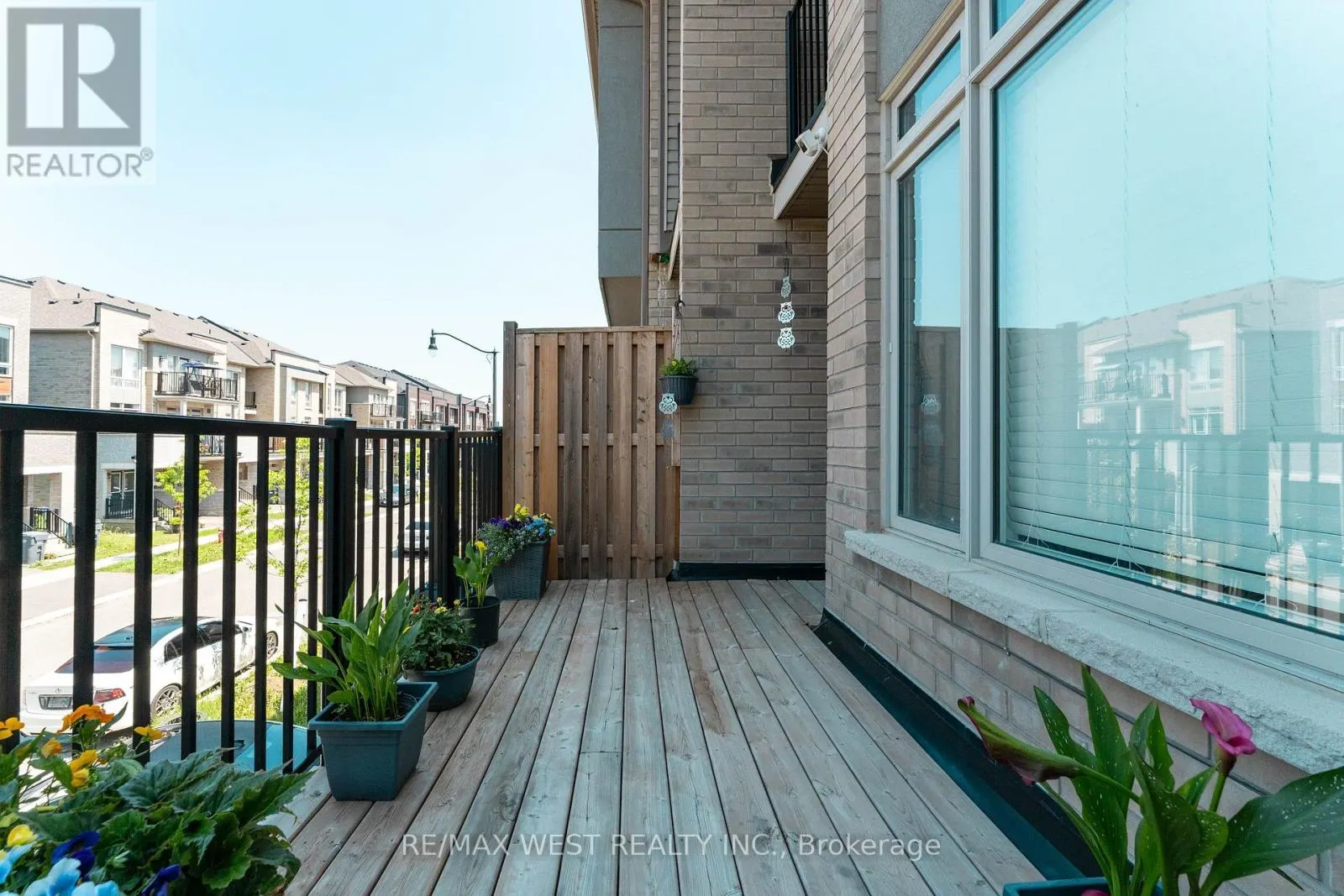 29 ARROWVIEW DRIVE