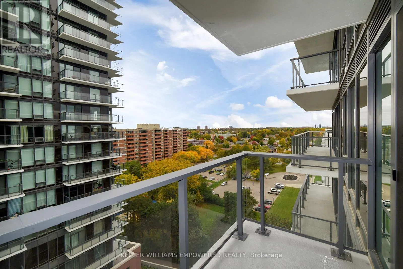 1218 - 4010 EGLINTON AVENUE W