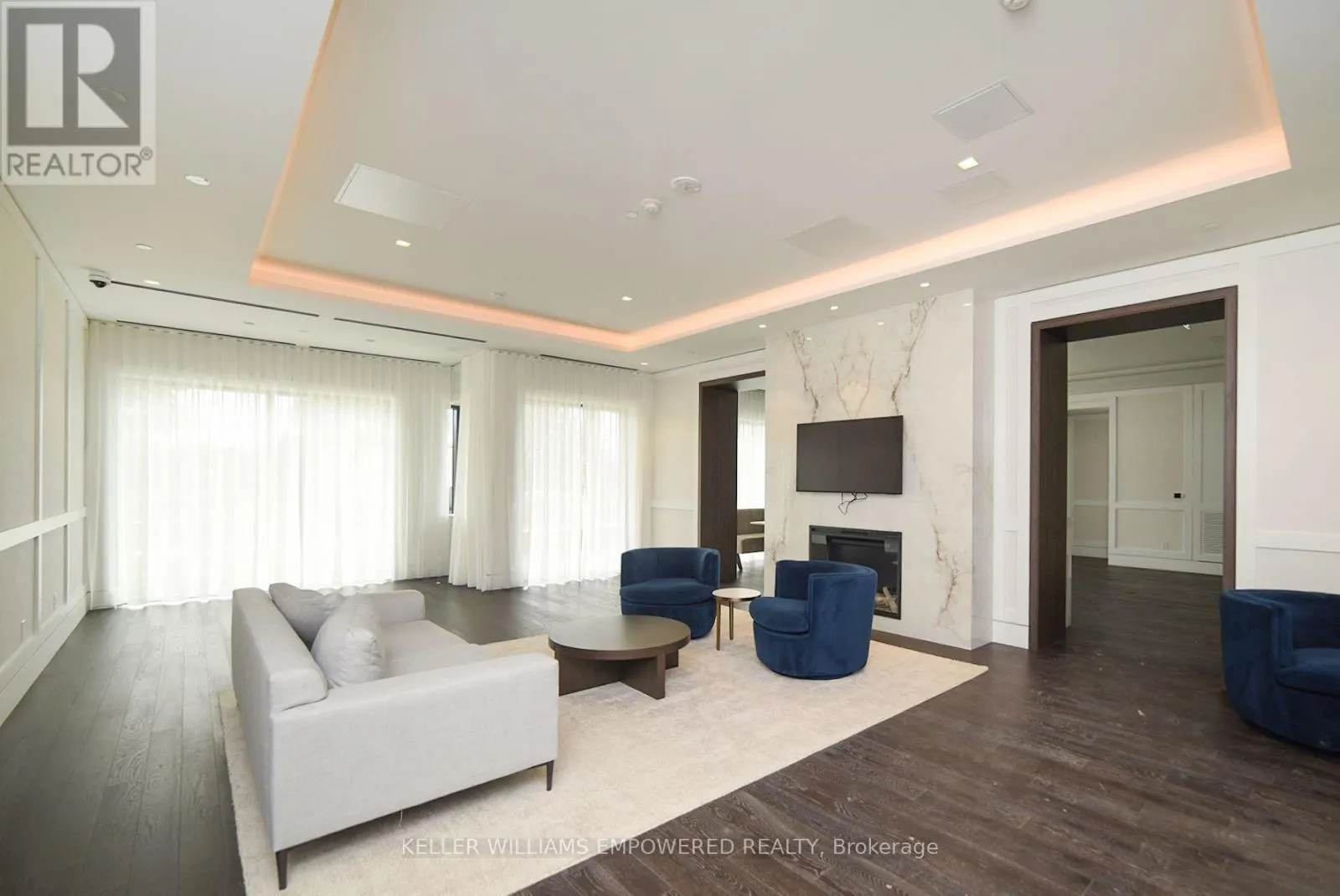 1218 - 4010 EGLINTON AVENUE W