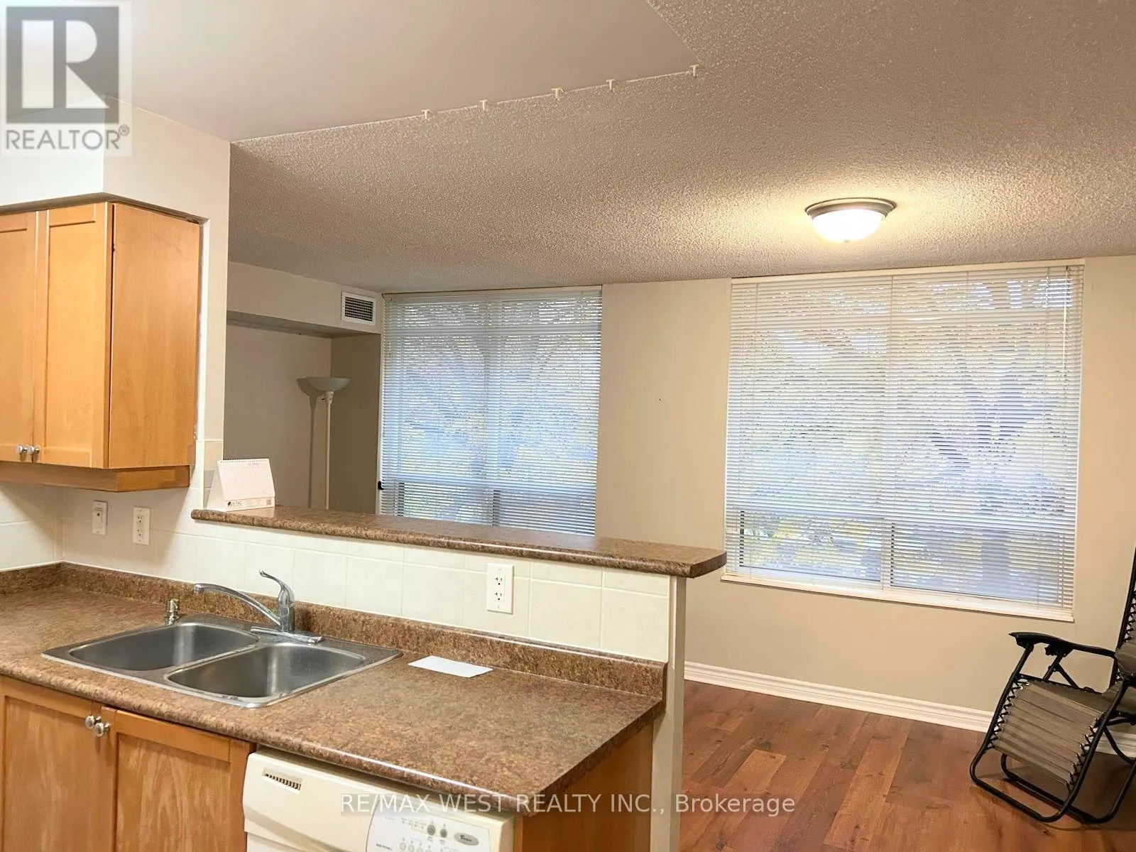 219A - 700 HUMBERWOOD BOULEVARD