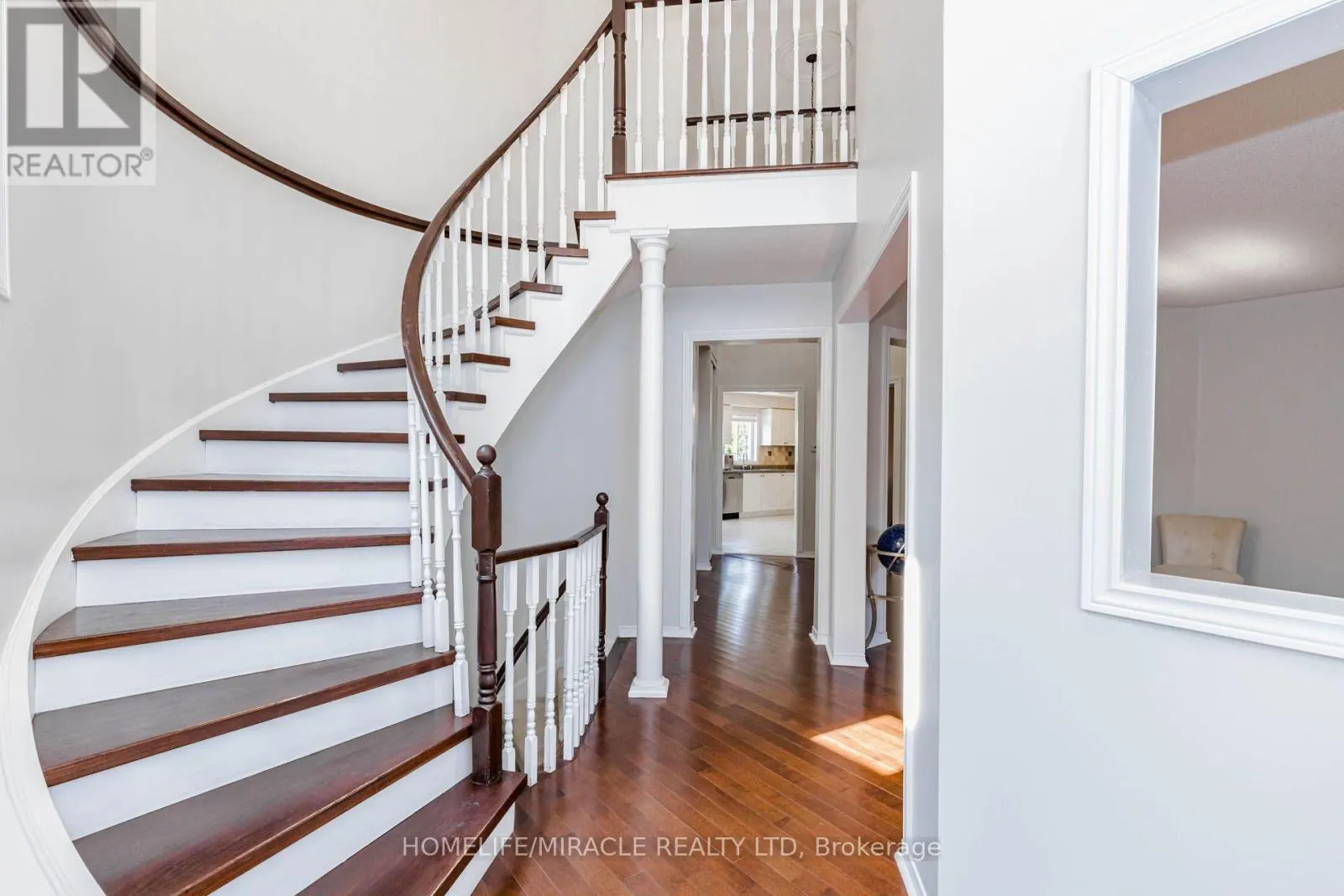 955 BRISTOL ROAD W