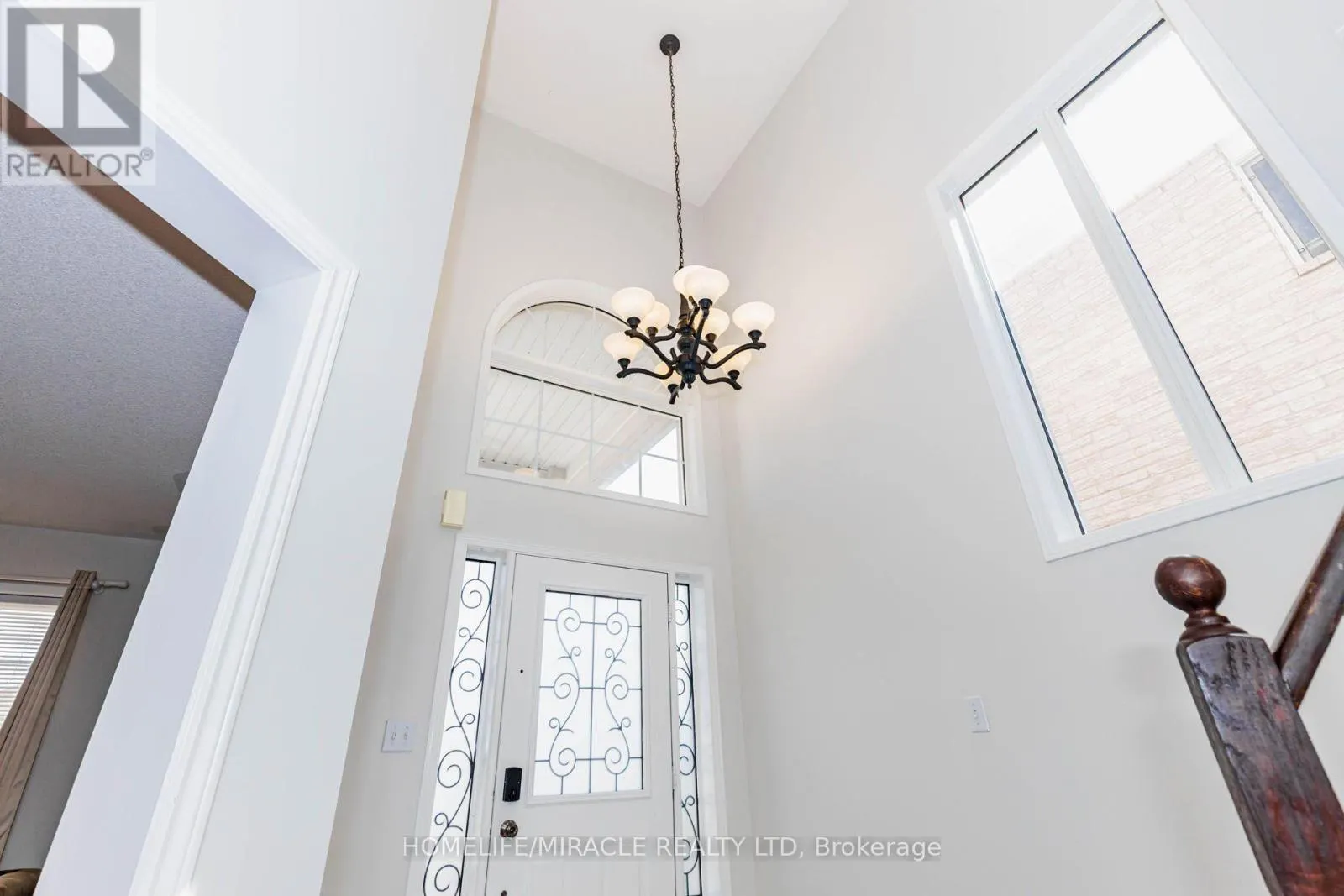 955 BRISTOL ROAD W