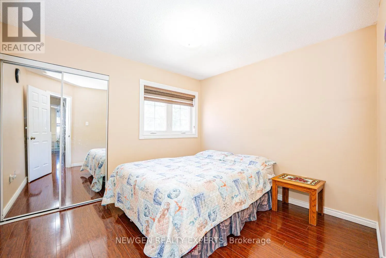 42 MCCLEAVE CRESCENT