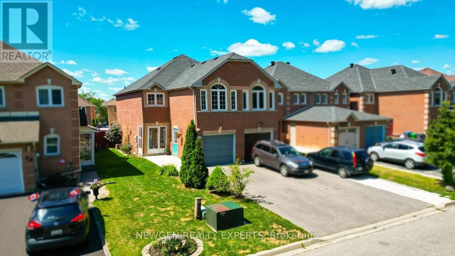 42 MCCLEAVE CRESCENT