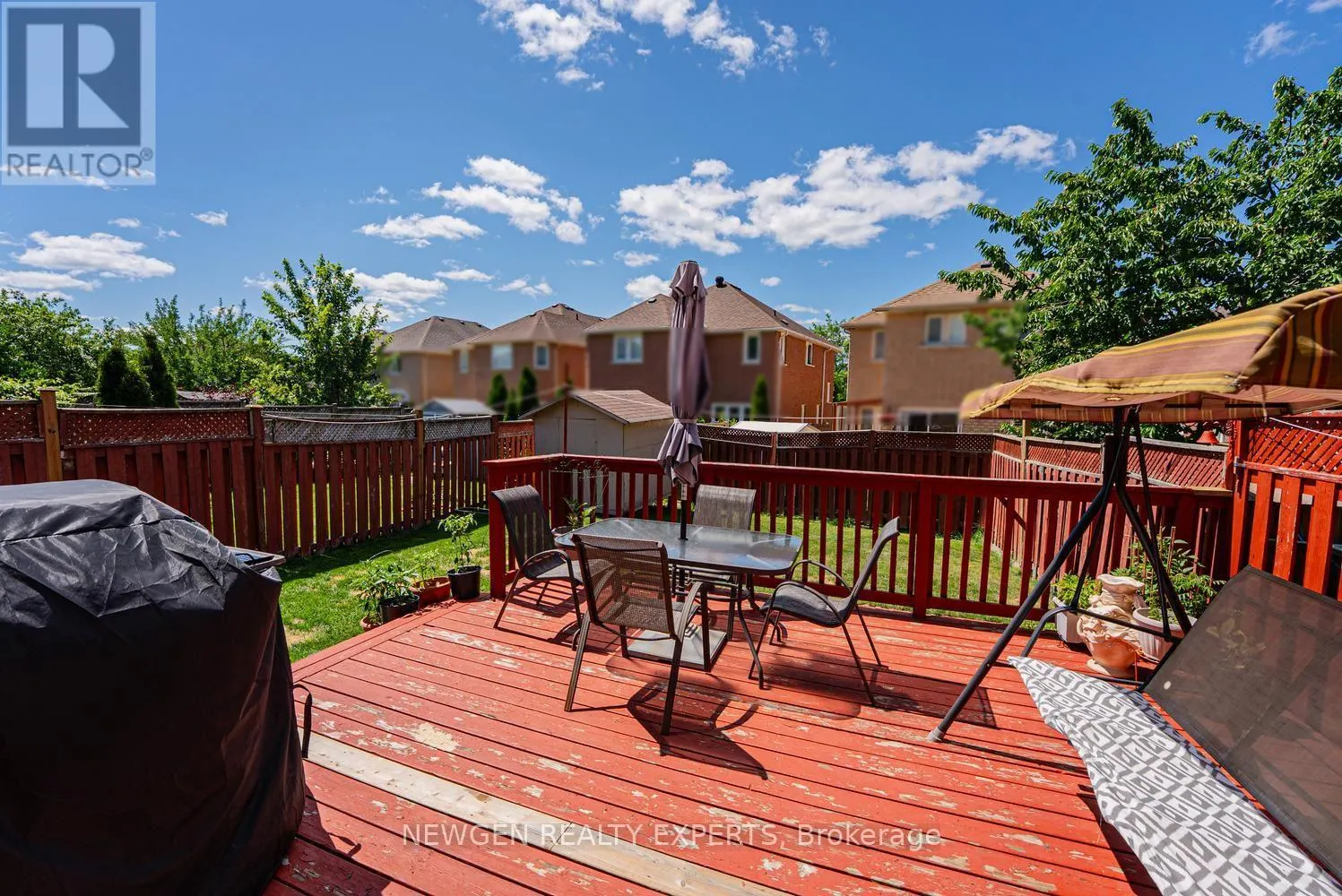 42 MCCLEAVE CRESCENT