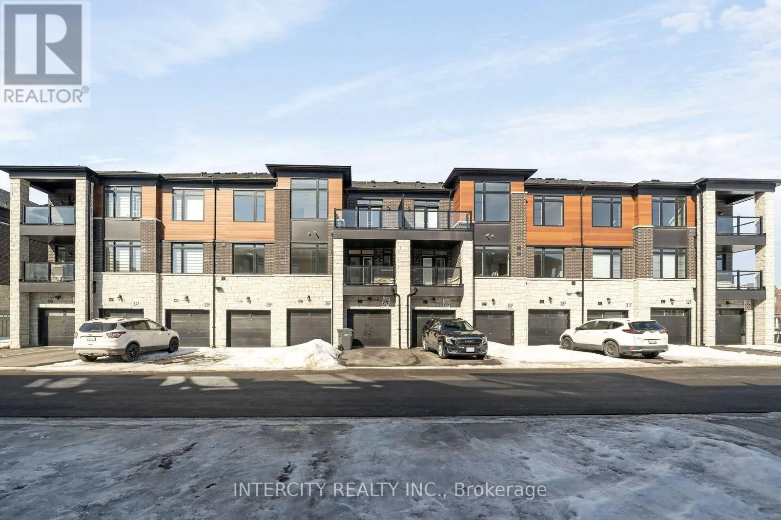 22F - 493 TIM MANLEY AVENUE