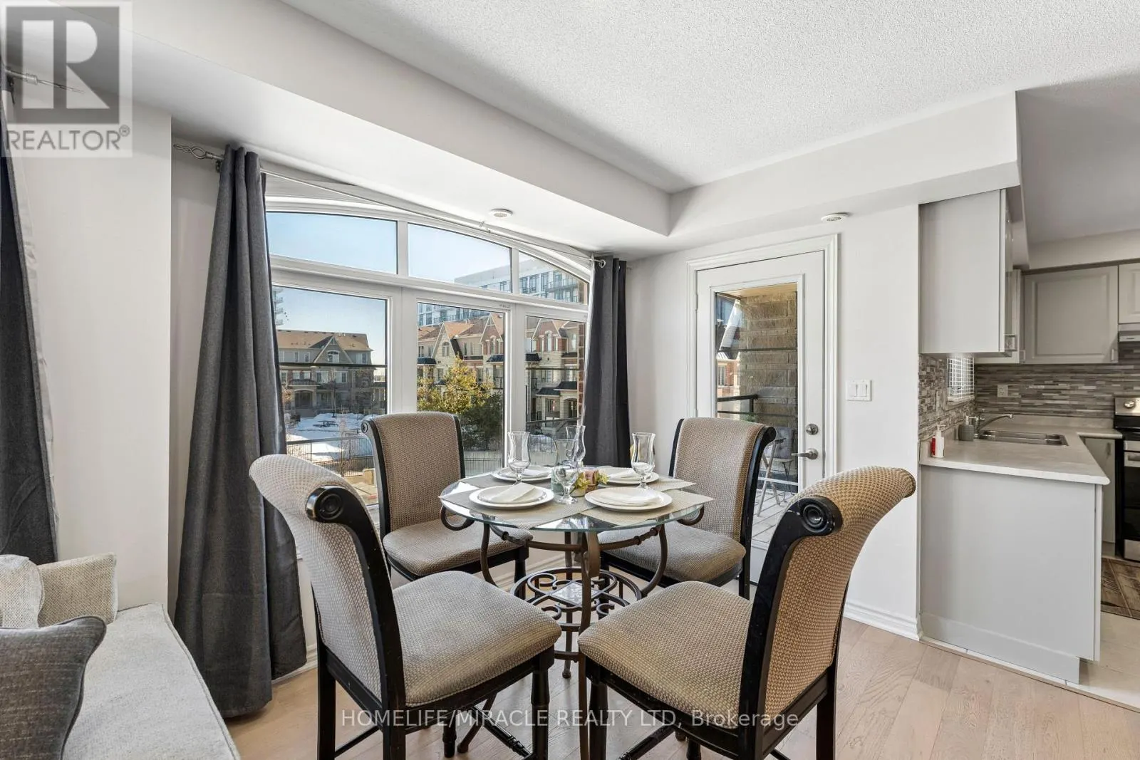 144 - 200 VETERANS DRIVE
