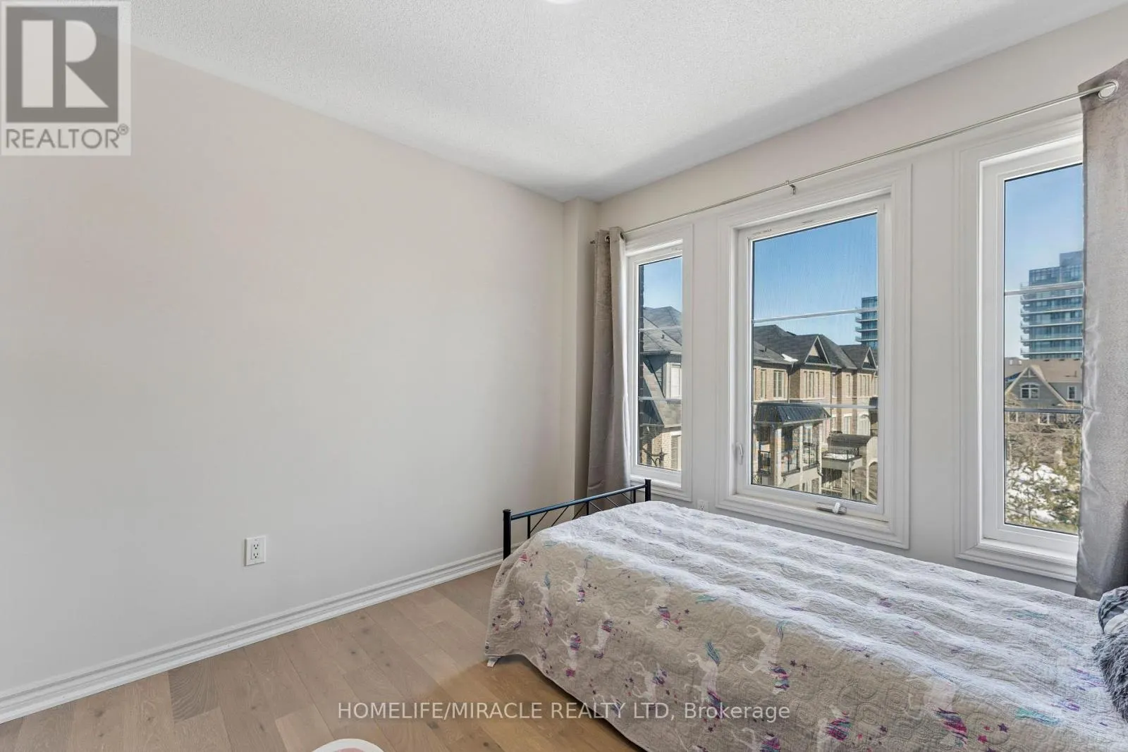 144 - 200 VETERANS DRIVE