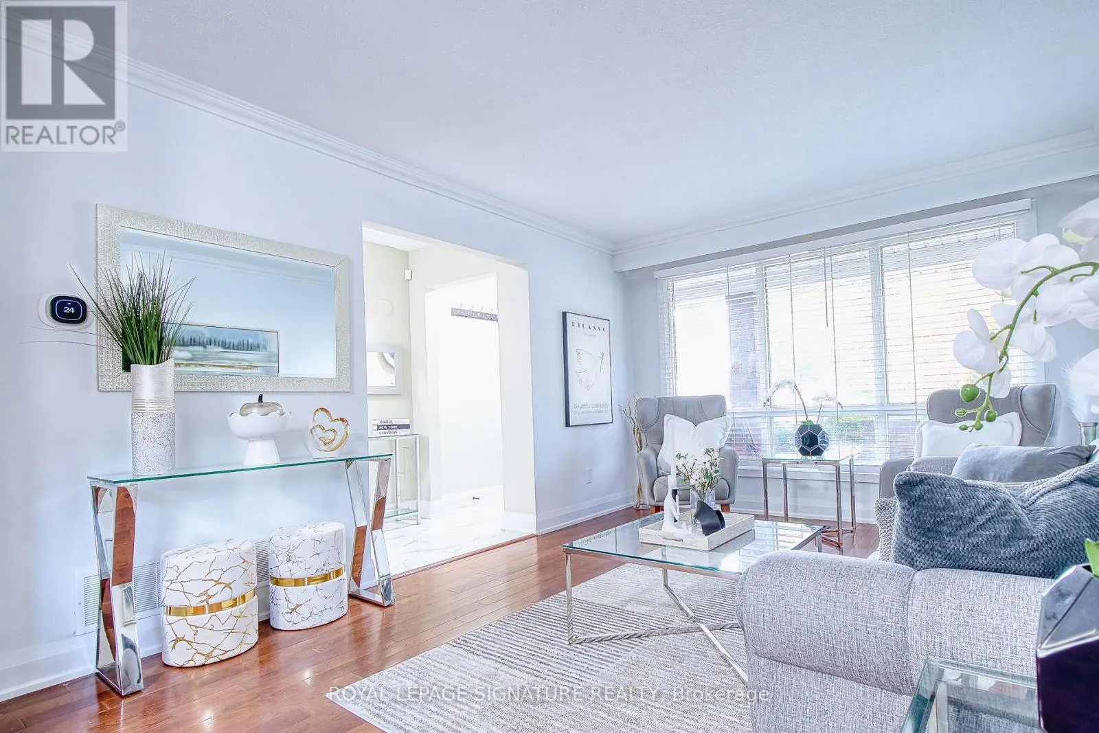 1414 HARMSWORTH SQUARE