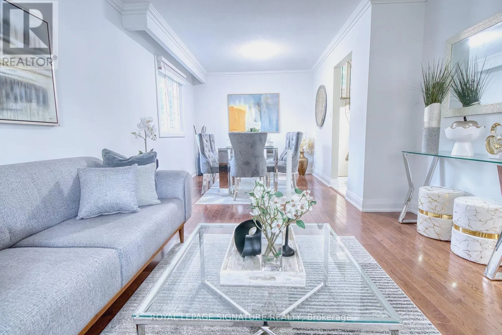 1414 HARMSWORTH SQUARE