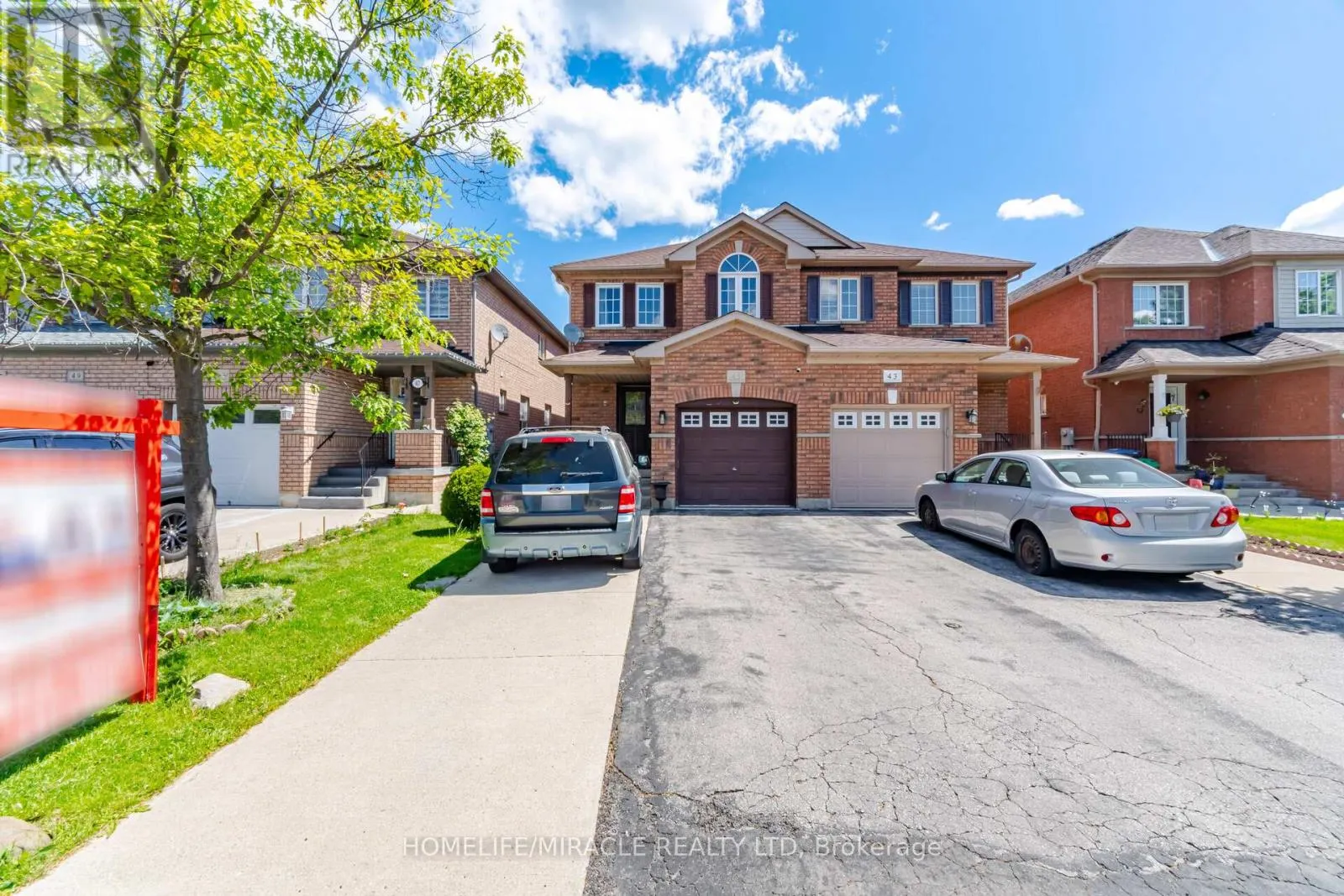 45 RIDGEFIELD COURT