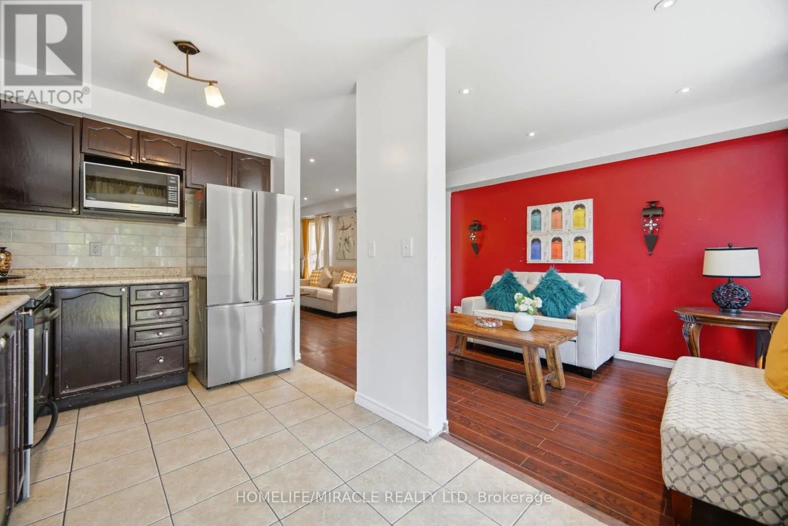 45 RIDGEFIELD COURT