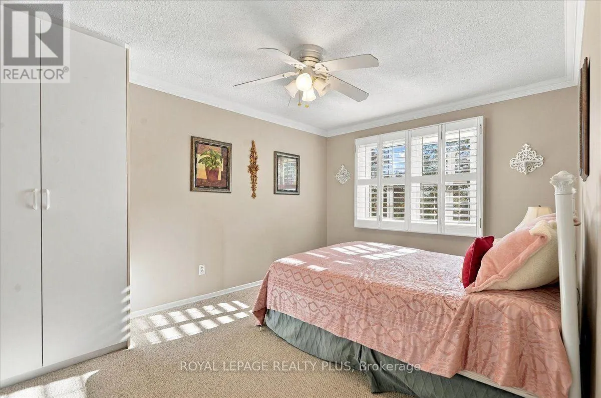 4 - 1951 RATHBURN ROAD E