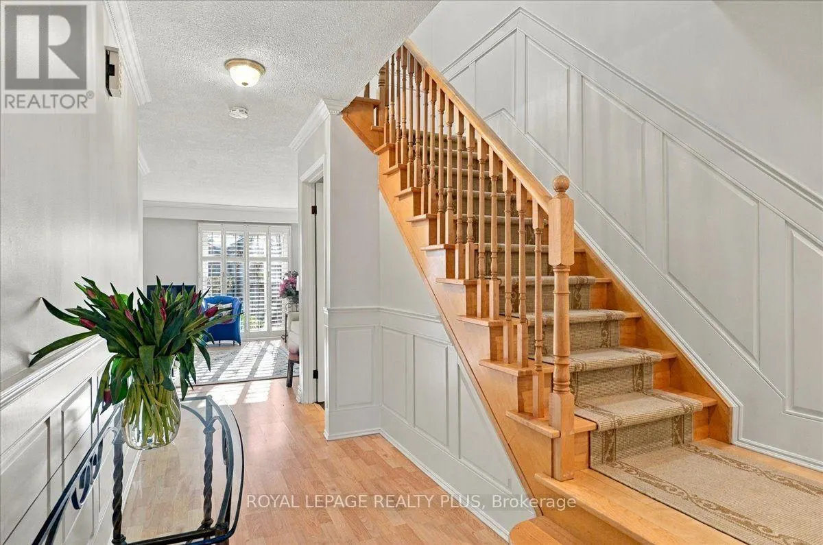 4 - 1951 RATHBURN ROAD E