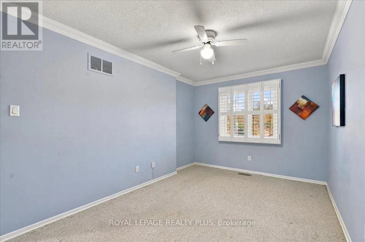 4 - 1951 RATHBURN ROAD E