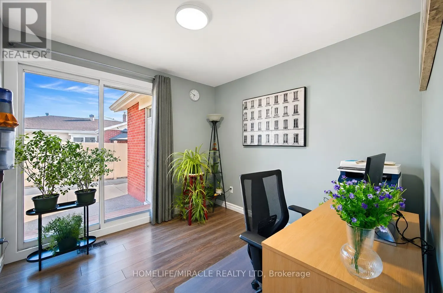 14 TINTON CRESCENT
