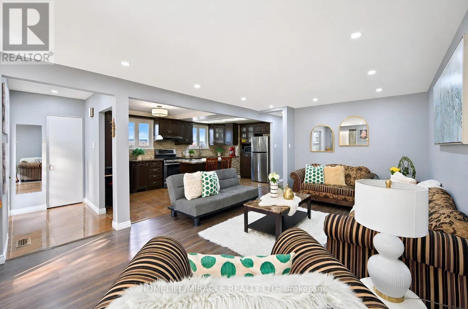 14 TINTON CRESCENT