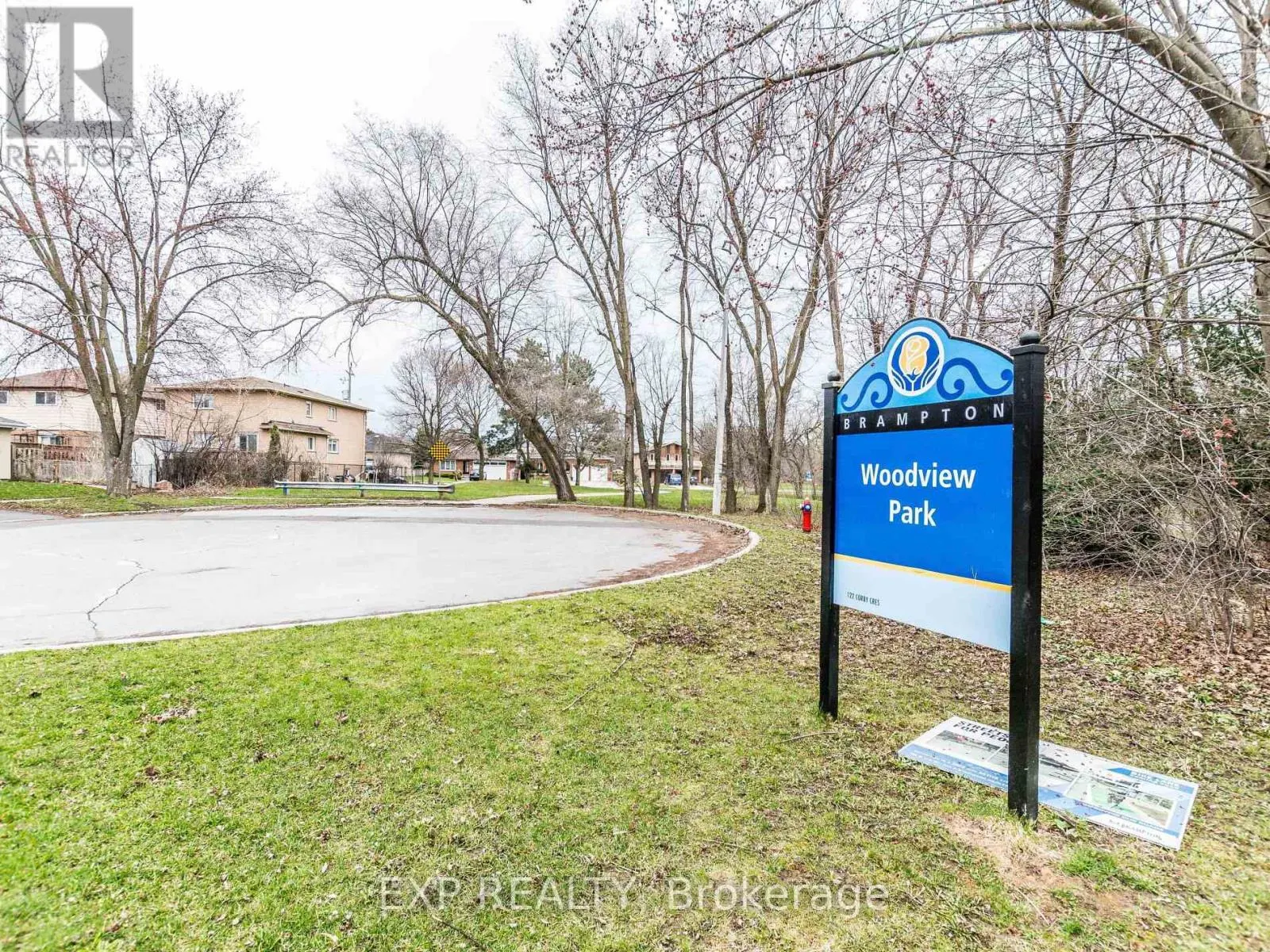 BASEMENT APARTMENT - 91 CORBY CRESCENT