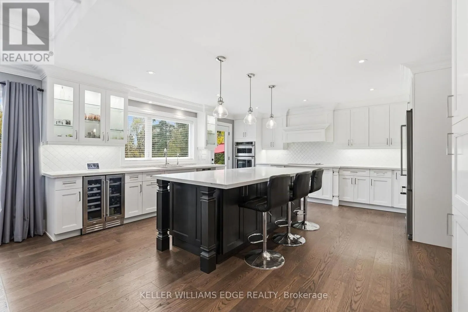 5448 APPLEBY LINE