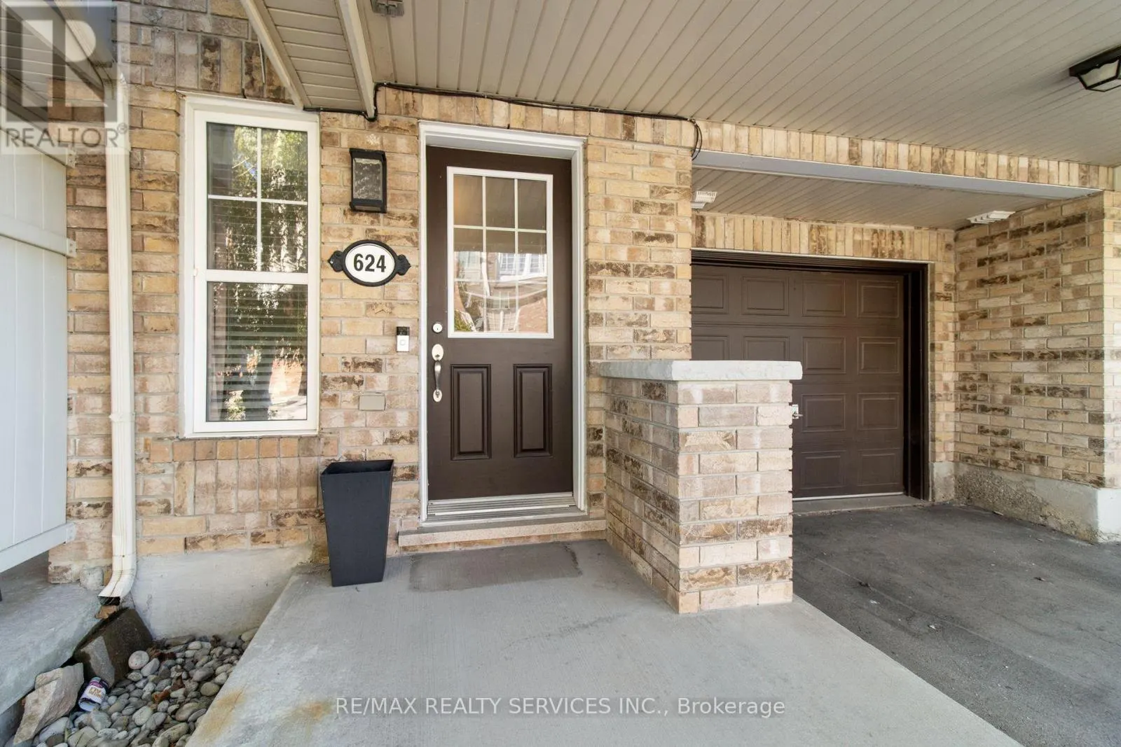 624 FRANK PLACE
