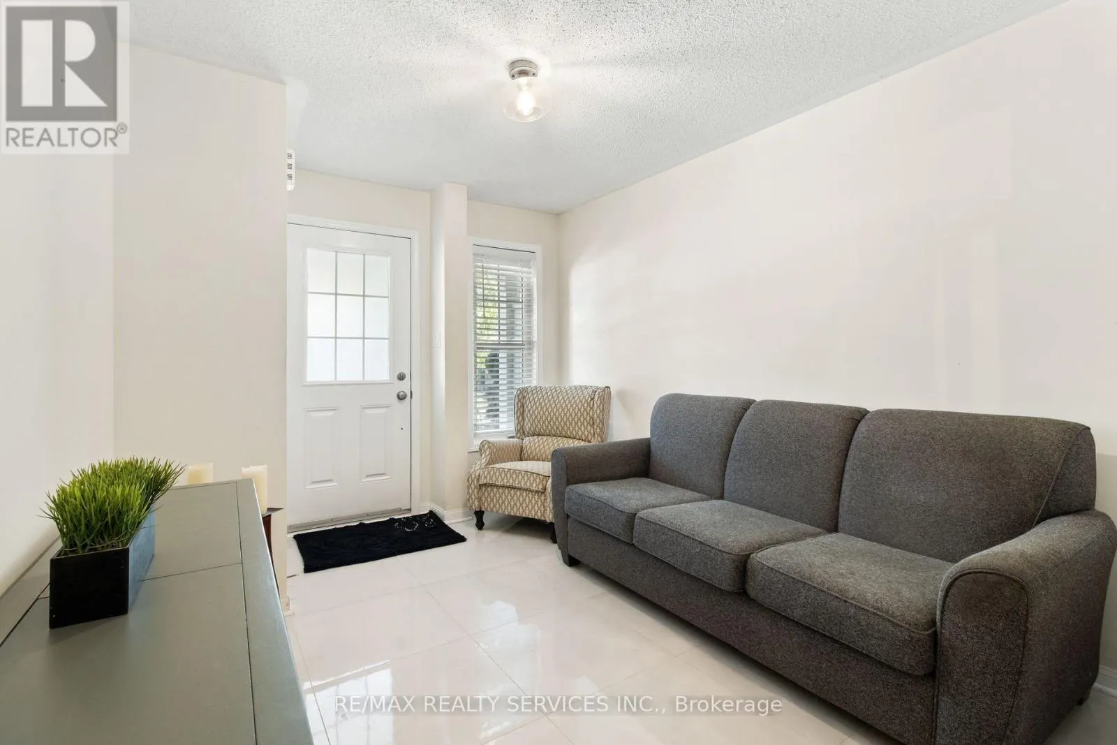 624 FRANK PLACE