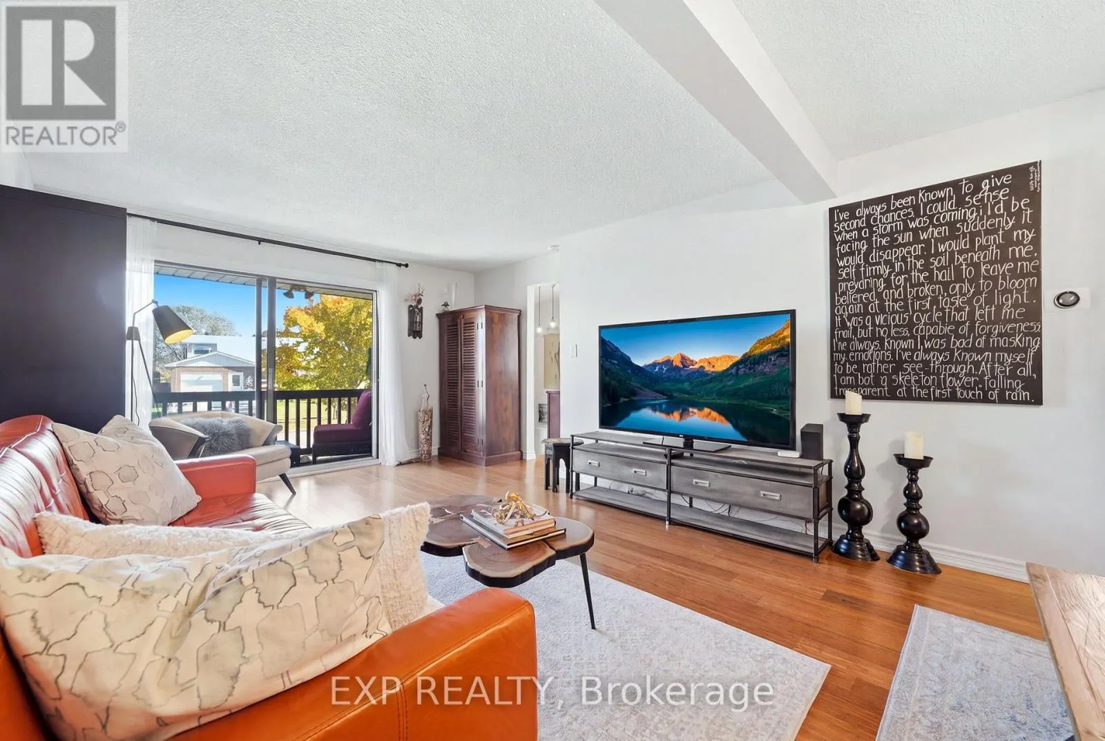 6348 ATHERLY CRESCENT