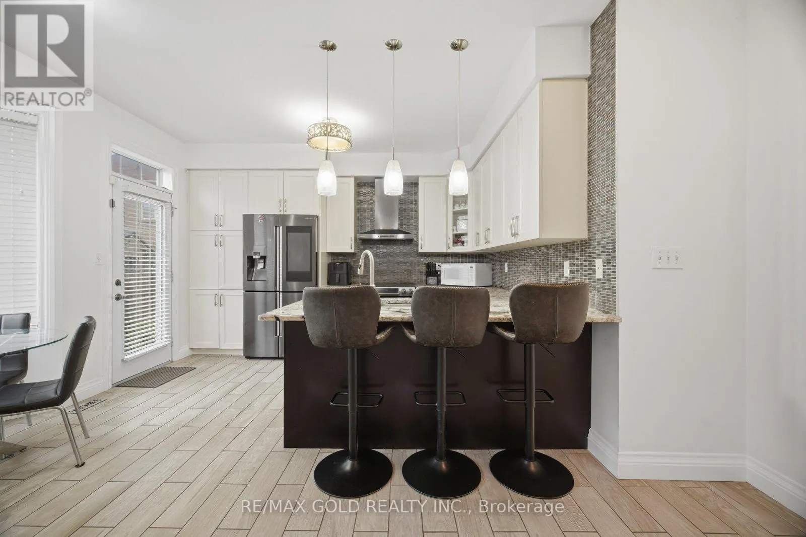 687 MARLEY CRESCENT