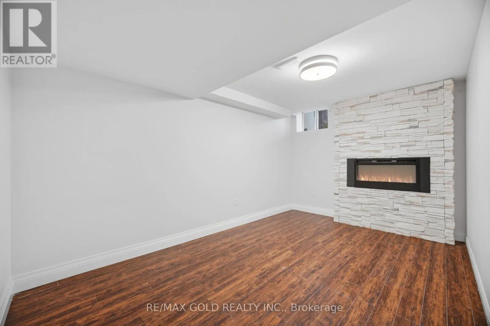 687 MARLEY CRESCENT