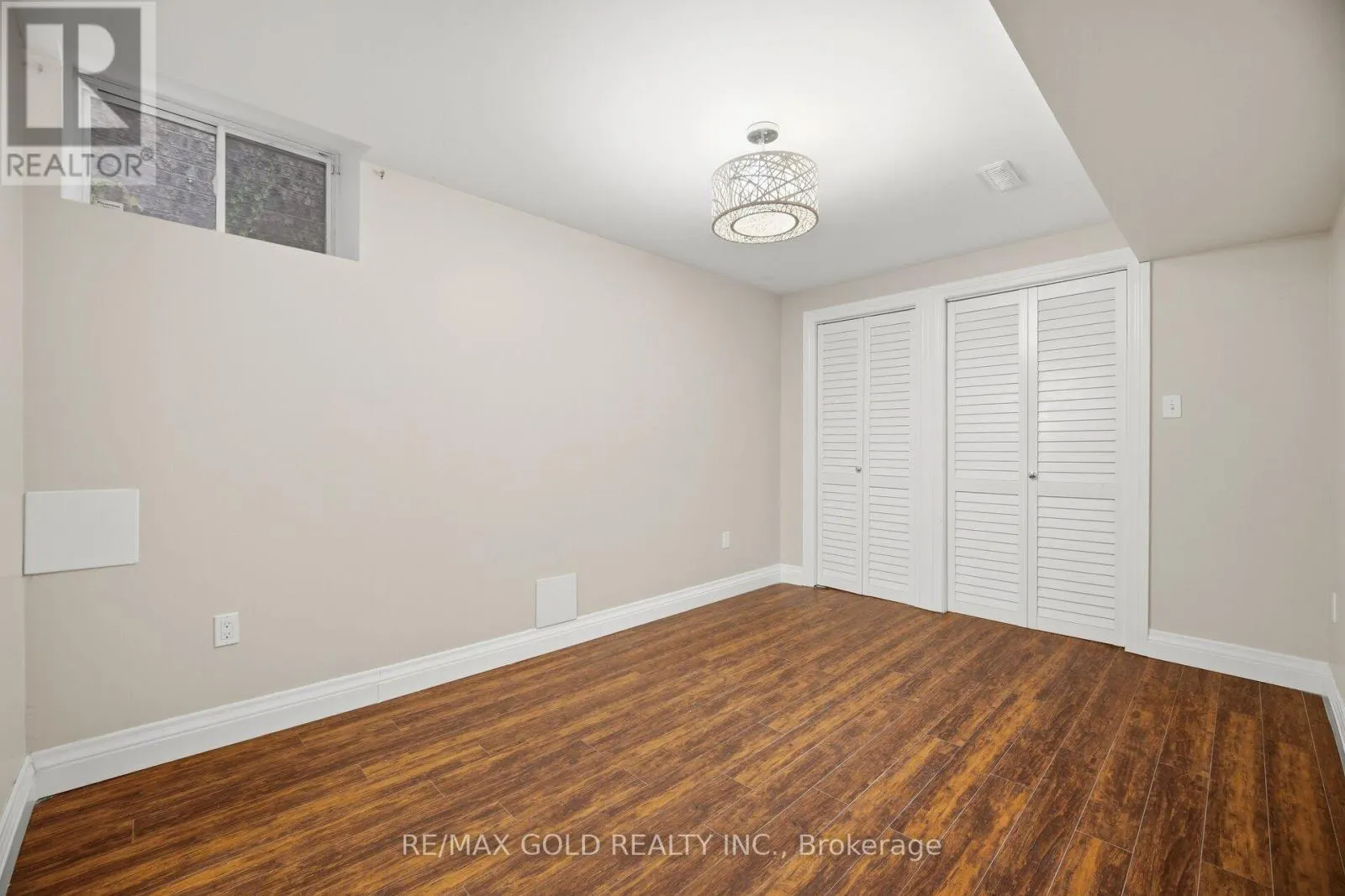 687 MARLEY CRESCENT