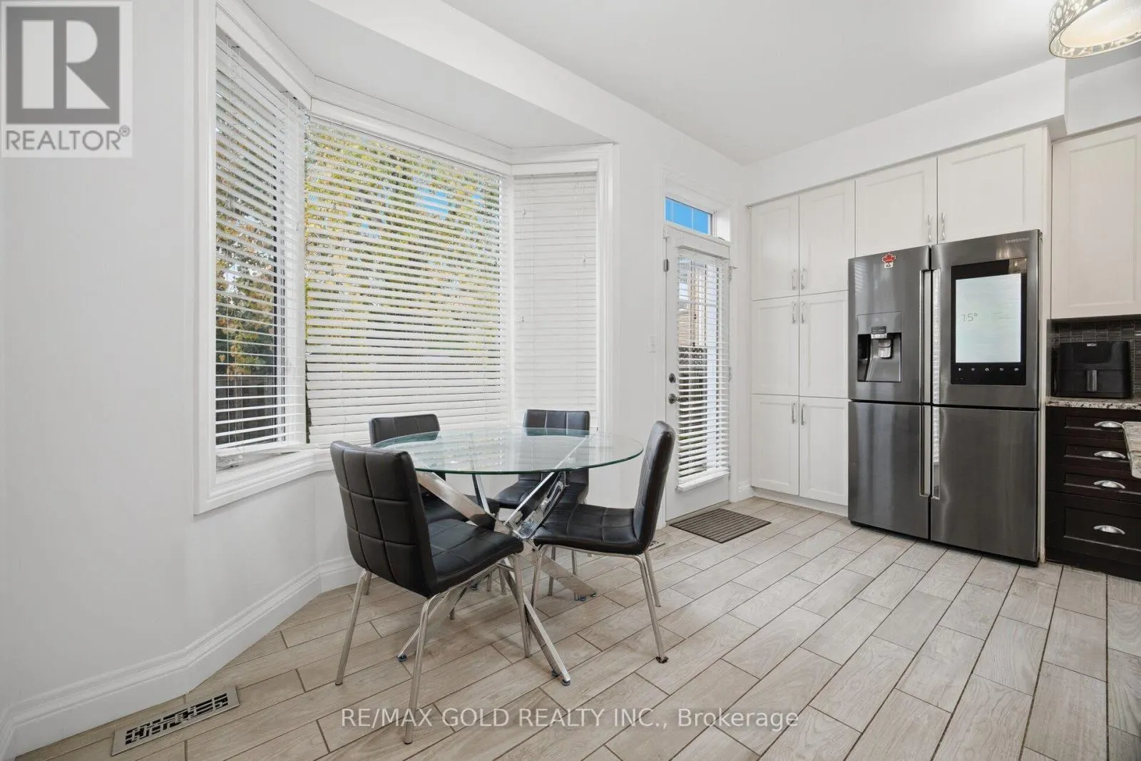 687 MARLEY CRESCENT
