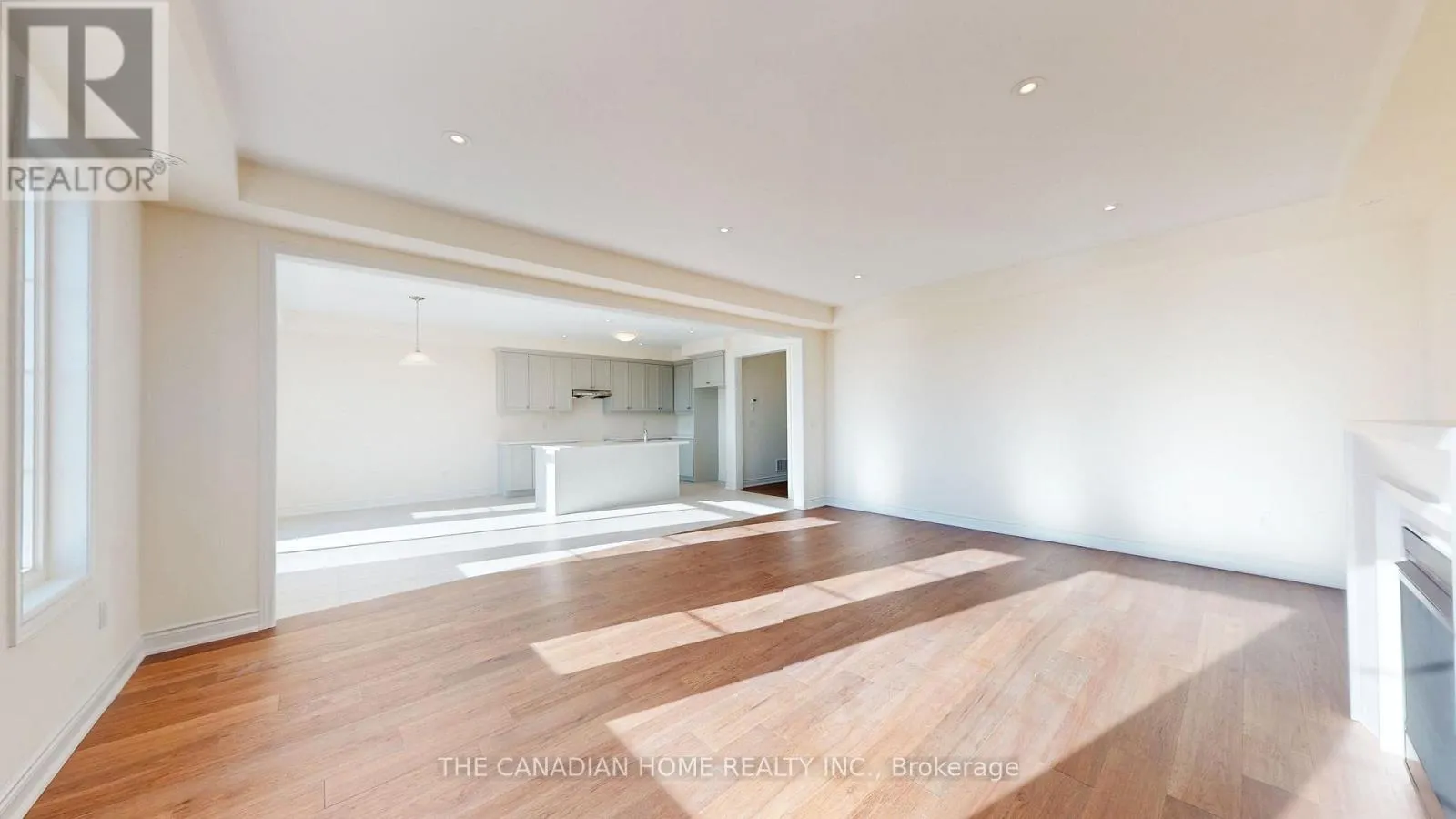 27 STRATFORD DRIVE